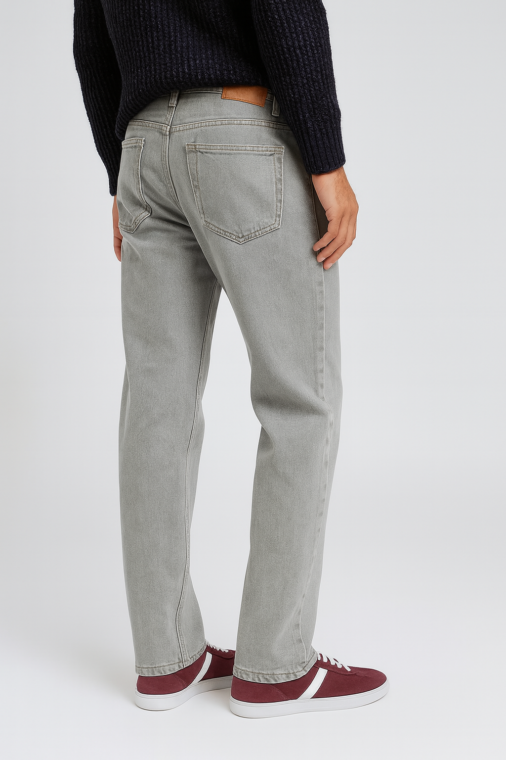 Everyday Baggy Fit Jeans with Clean Stitch Detailing