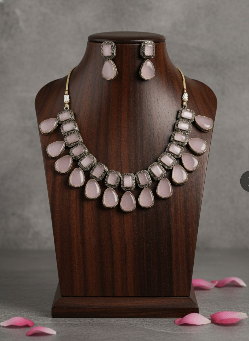 Luxury Baby Pink Monalisa Stone Choker Necklace and Earring Set