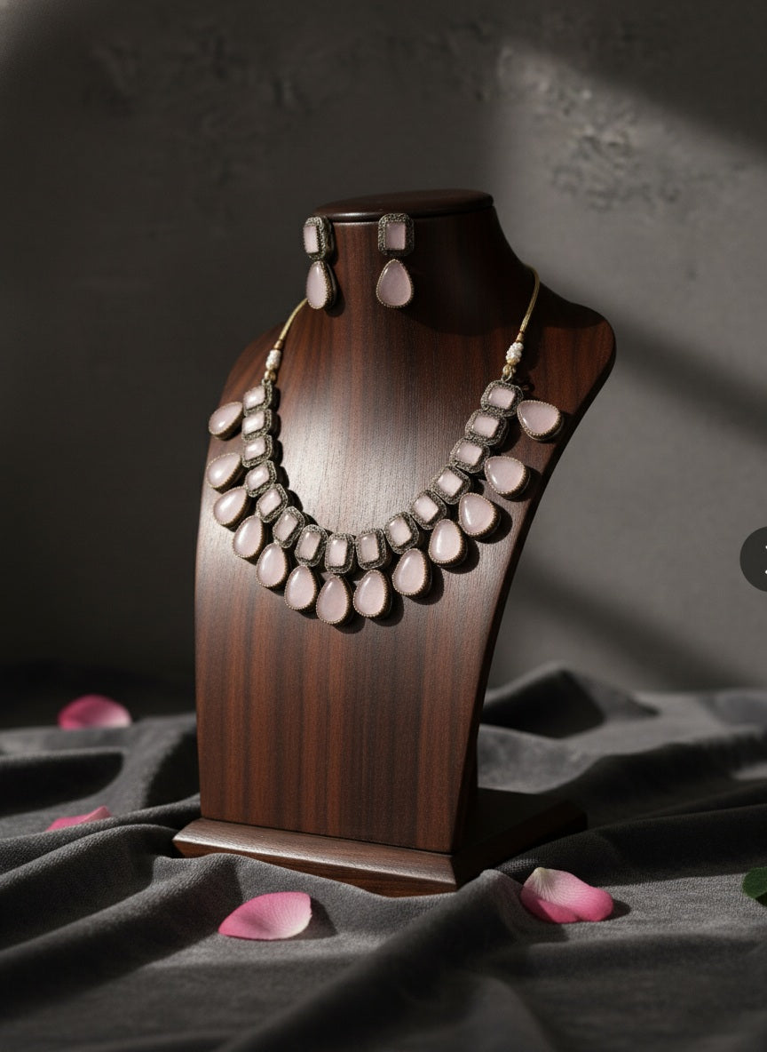 Luxury Baby Pink Monalisa Stone Choker Necklace and Earring Set