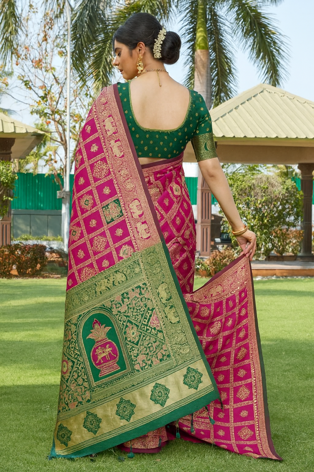 Cotton Silk Jacquard Saree with Unstitched Blouse
